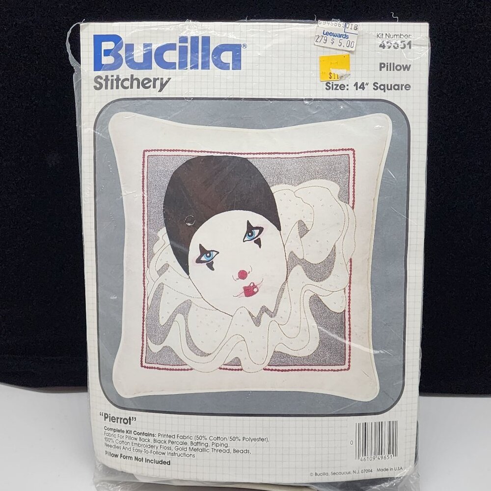 Bucilla Stitchery Pillow Kit Pierrot 14" Square Embroidery Set #49651 1980s